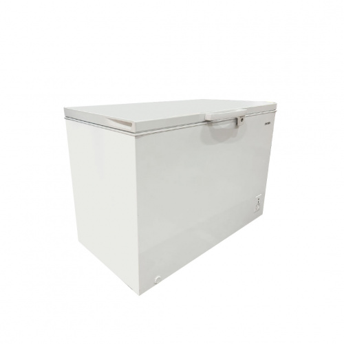 Hamden Blast 10.5ft³ Chest Freezer Solid Door