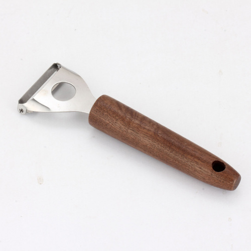 Kessel Trenton Peeler with Wood Handle 18x5.5cm